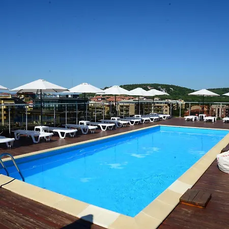 North Hotel 2*